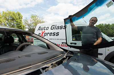 Glass repair near me shop auto